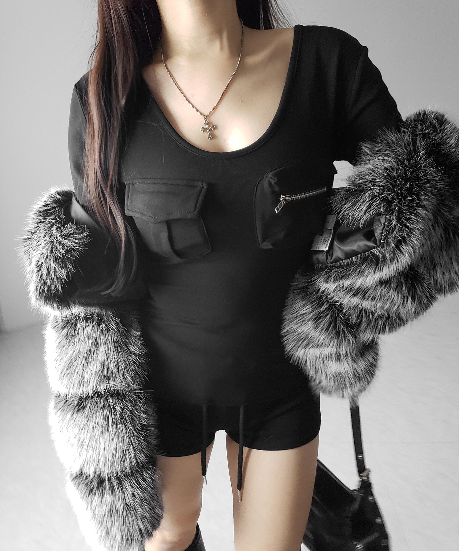 【 裏起毛 】アウトポケットオープンネックスリムトップス / out pocket open neck slim tops