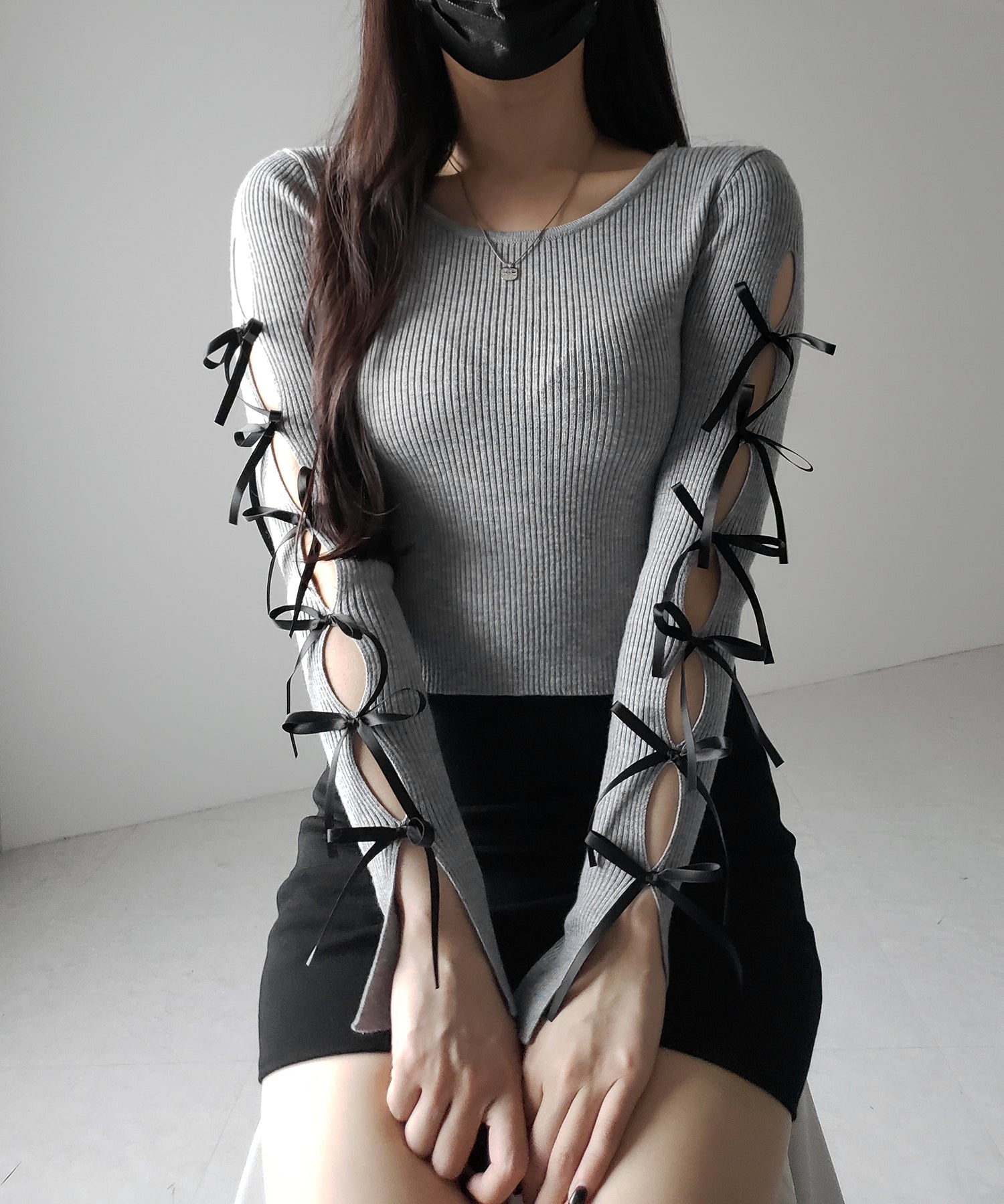 【 2color 】カットアウトリボンショートリブニット / cut out ribbon short rib knit