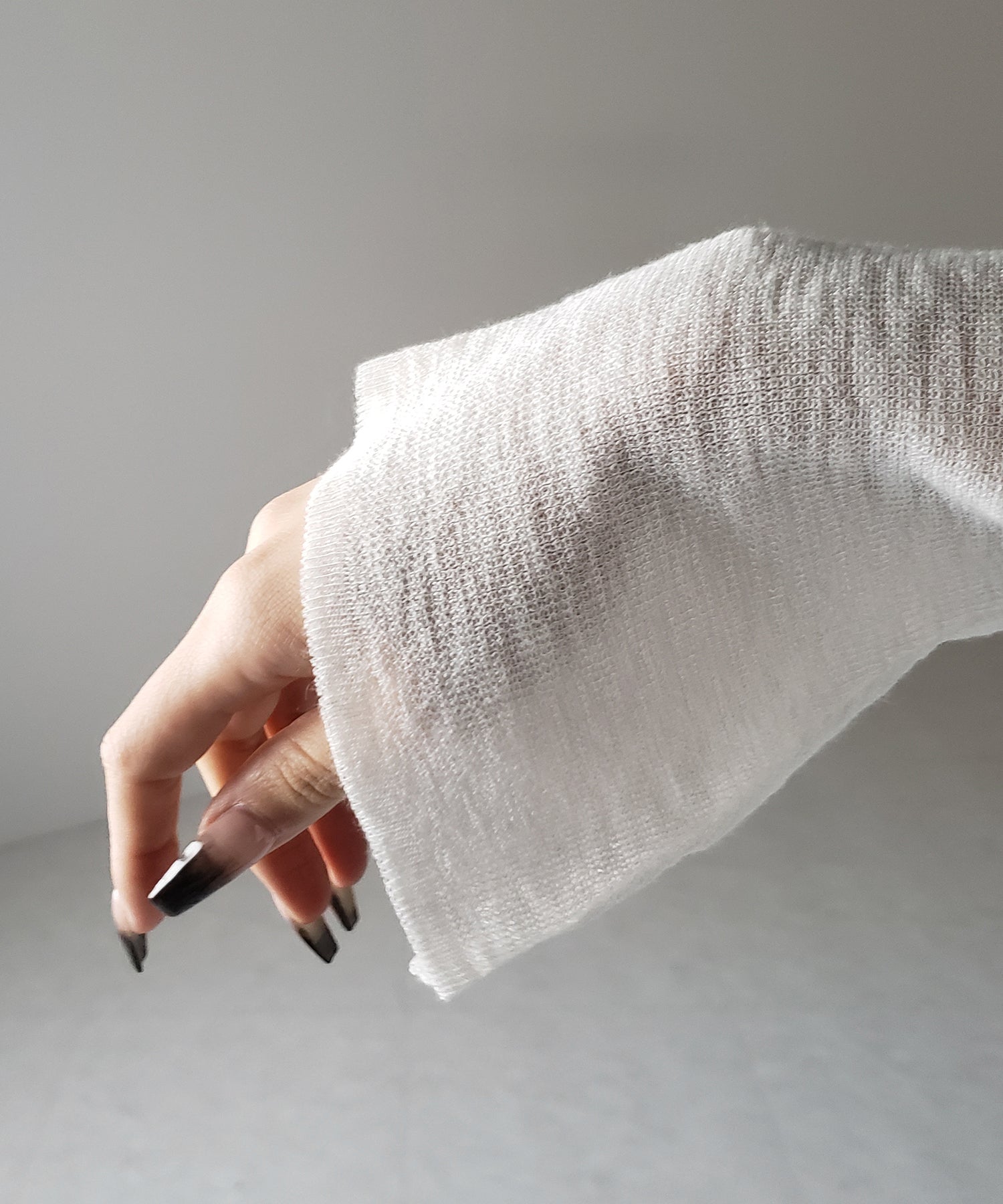 ダブルリボンシアーニットショートカーディガン / double ribbon sheer knit short cardigan