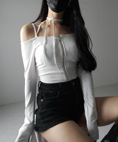 【 カップ付 】フロントジップクロスストラップオフショルトップス / front zip cross straps off-shoulder tops