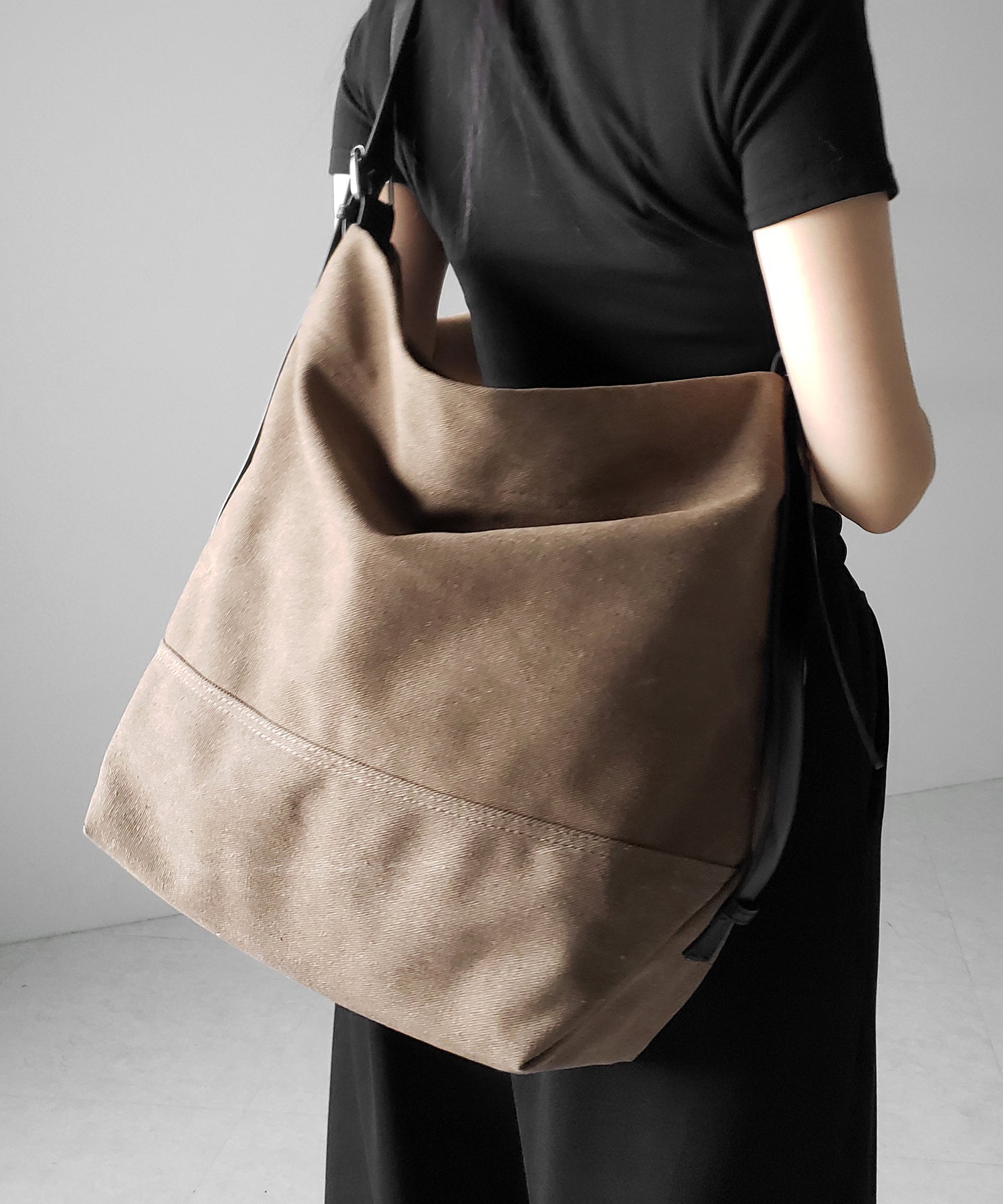 【 2color 】レザーベルトキャンバスビッグショルダーバッグ / leather belt canvas big shoulder bag
