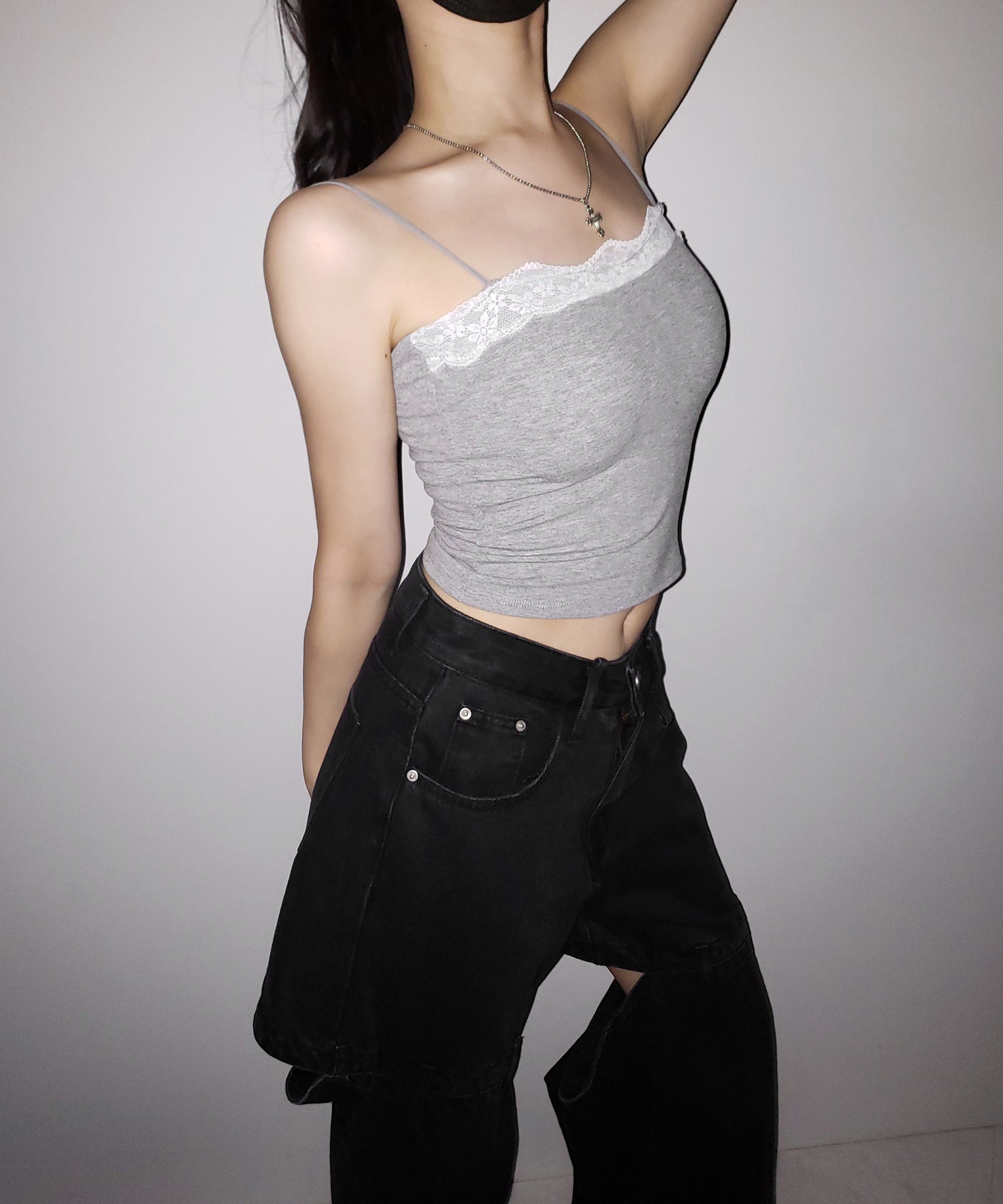 【 3color 】レース切替スクエアクロップドキャミソール / Lace switched square cropped camisole