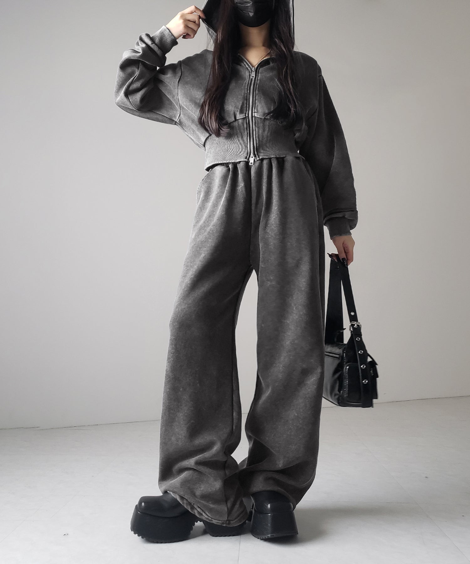 【 セットアップ 】ピグメントヴィンテージショートパーカー + ワイドパンツ SET / pigment vintage short hoodie + wide pants SET