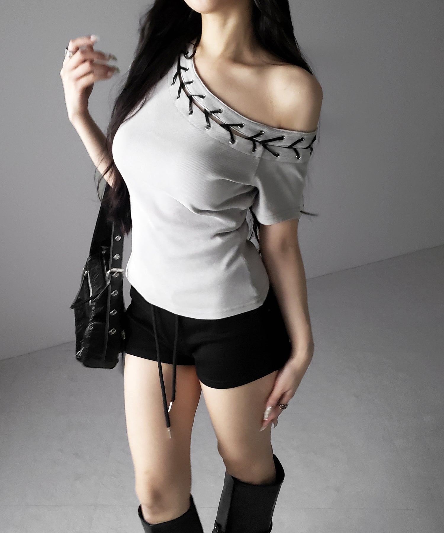 ヴィンテージカットアウトレースアップ半袖ワンショルリブトップス / vintage cutout laceup short sleeve one shoulder lib tops