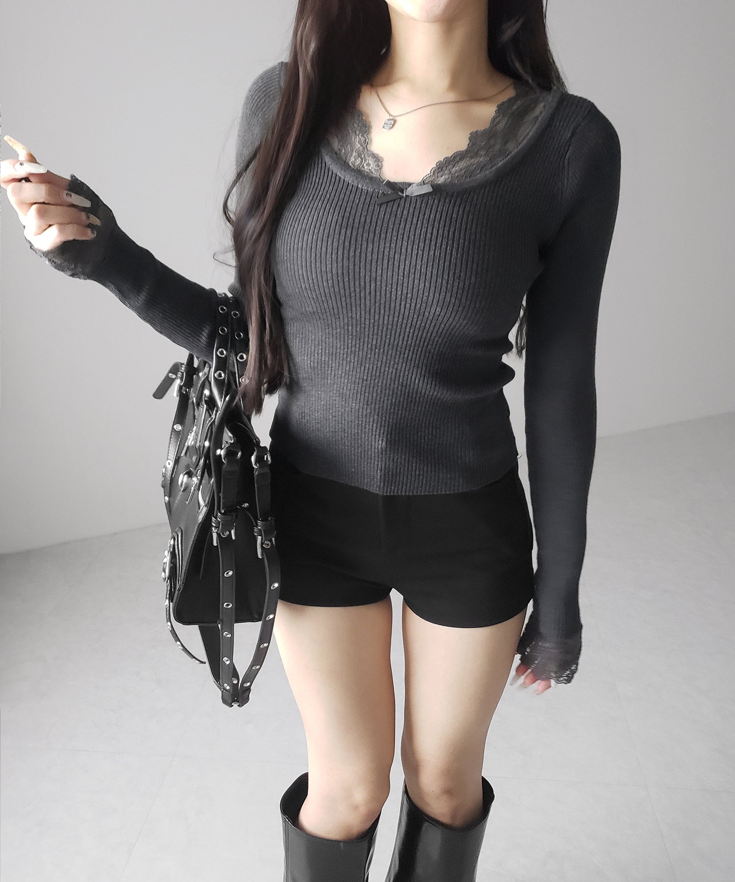 フロントリボンレース切替リブニットトップス / front ribbon lace switching ribbed knit tops