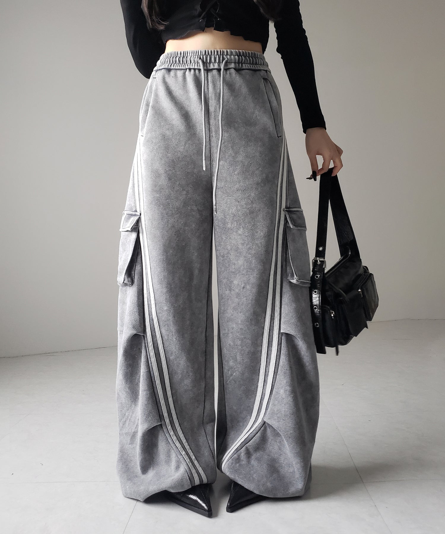 【 裾絞り可能2WAY 】ピグメントヴィンテージサイドラインタックワイドスウェットパンツ / pigment vintage sideline tuck wide sweatpants