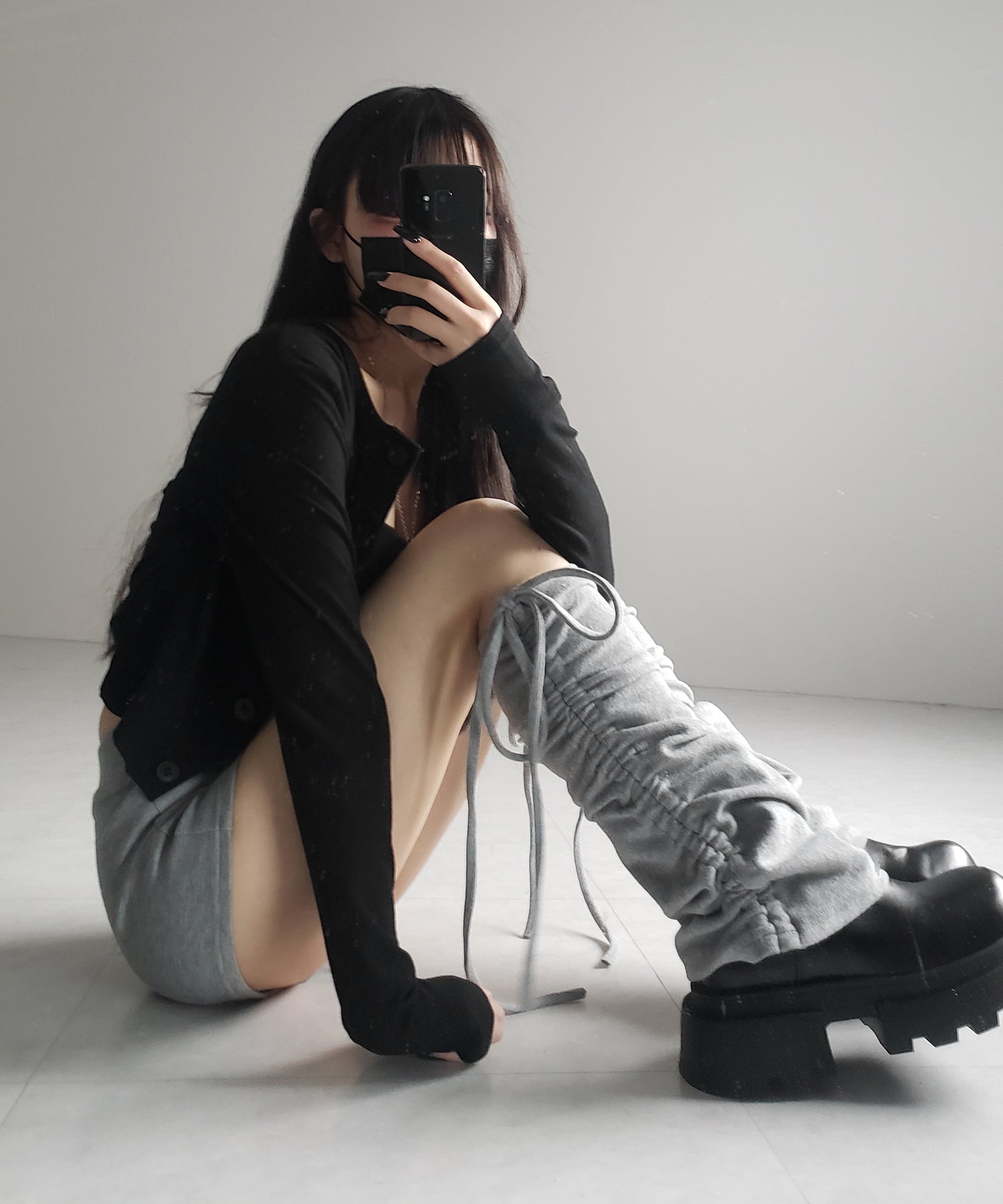 ストラップリボンサイドシャーリングレッグカバー / strap ribbon side shirring leg cover