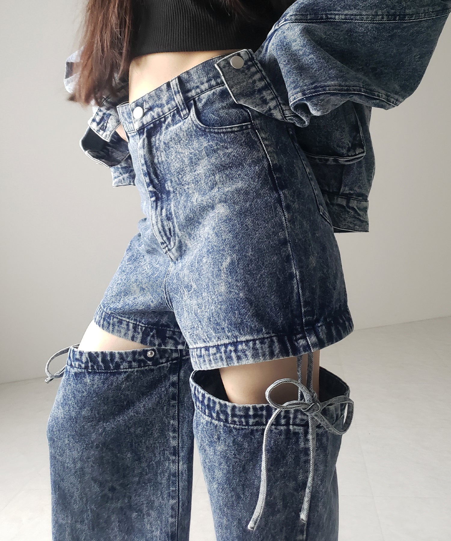 【 セットアップ着用可能 】2WAYヴィンテージケミカルブリーチカットアウトリボンデニム / 2WAY vintage chemical bleach cutout ribbon denim