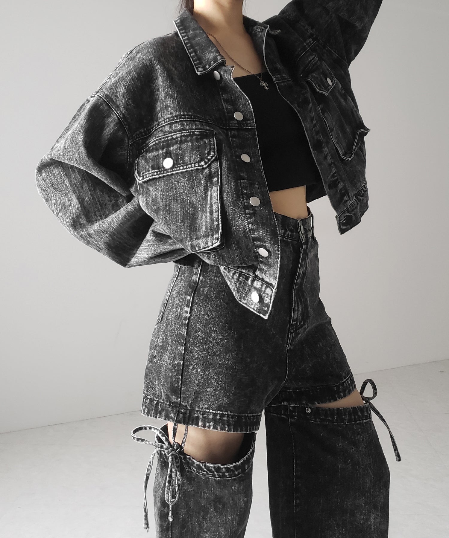 【 セットアップ着用可能 】2WAYヴィンテージケミカルブリーチカットアウトリボンデニム / 2WAY vintage chemical bleach cutout ribbon denim
