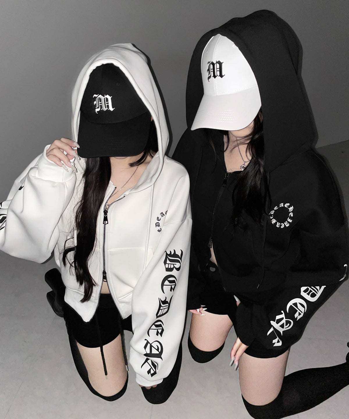 グランジロゴダブルジップショートパーカー / grunge logo double zip short hoodie