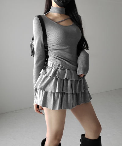 【 裏起毛 】チョーカーナナメストラップシャーリングトップス / choker naname strap shirring tops