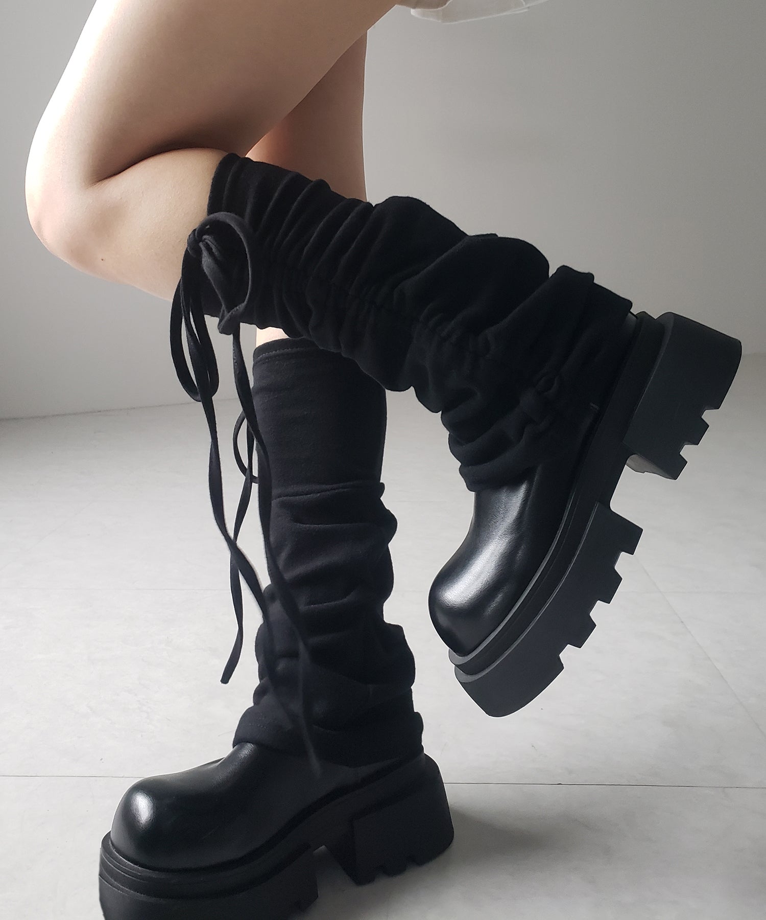 【 2color 】ストラップリボンサイドシャーリングレッグカバー / strap ribbon side shirring leg cover