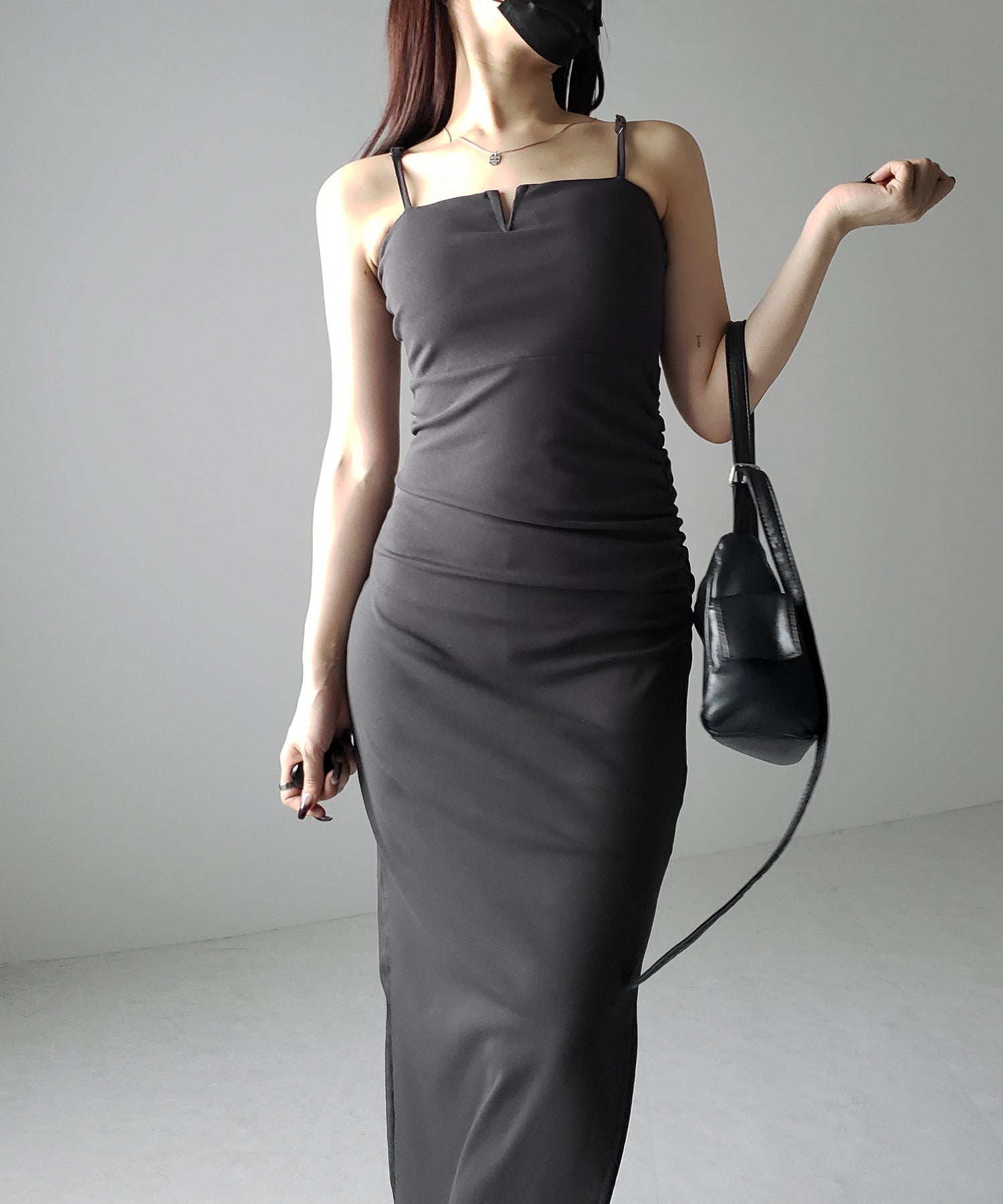 【 パッド付き 】バックストラップサイドシャーリングスリットロングキャミワンピース / back strap side shirring slit long cami onepiece