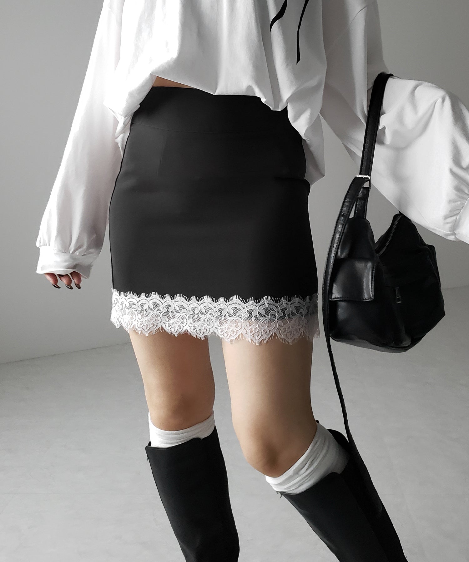 【 セットアップ着用可能 】サイドラインハイウエストミニスカート / sideline high waist mini skirt