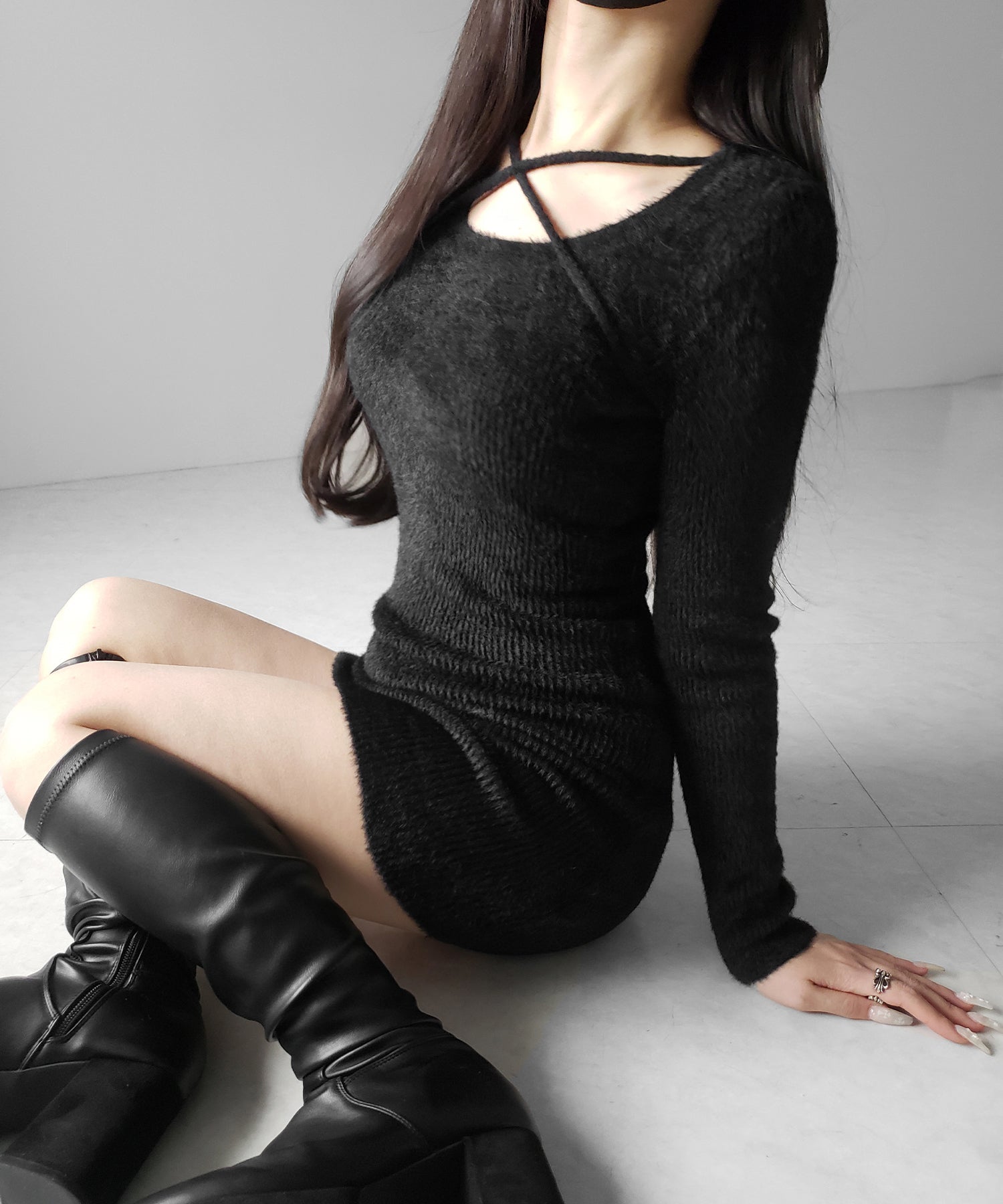 クロスストラップシャギーニットミニワンピース / cross strap shaggy knit mini onepiece