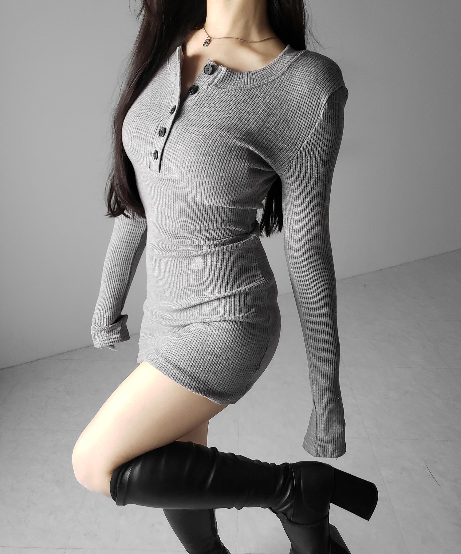 裏起毛ヘンリーネックタイトミニワンピース / urakimo henley neck tight mini onepiece