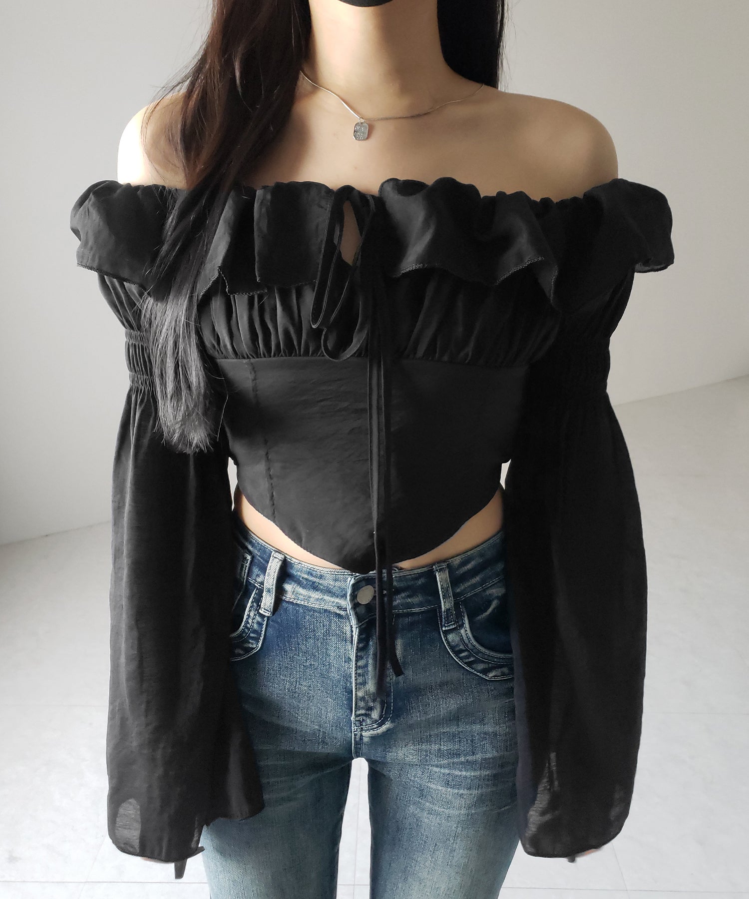 【3WAY 】チョーカーリボンフレアスリーブオフショルブラウス / choker ribbon flare sleeve off-shoulder blouse