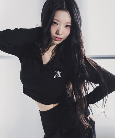 M LOGO スキッパーショートTシャツ / M LOGO skipper neck short T-shirt