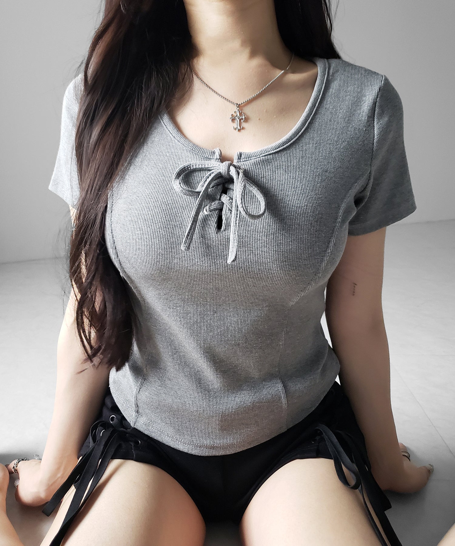 レースアップスリムリブTシャツ / laceup slim lib T-shirts