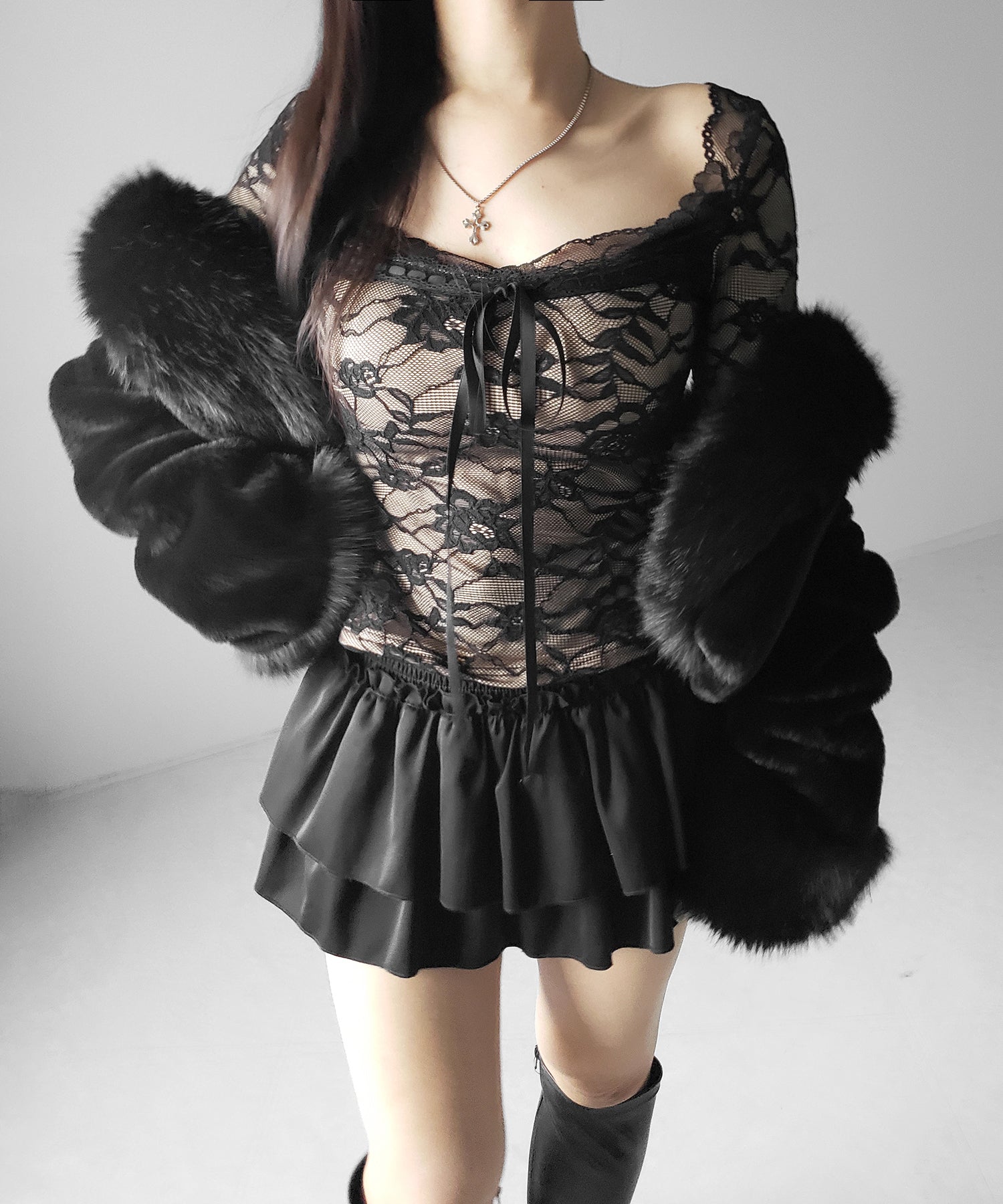 【 裏起毛 】フロントリボンレースレイヤードスクエアネックトップス / urakimo front ribbon lace layered square neck