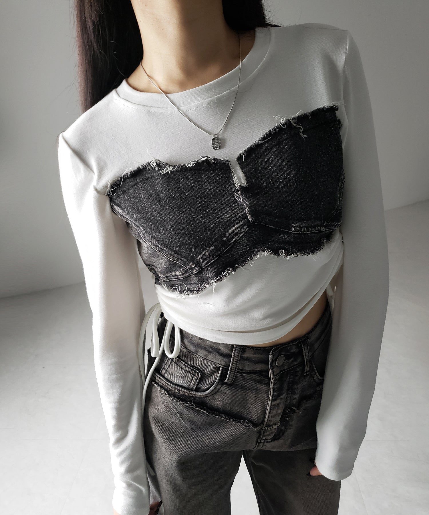 【 2color 】サイドリボンダメージデニムドッキングTシャツ / side ribbon damage denim docking Tee