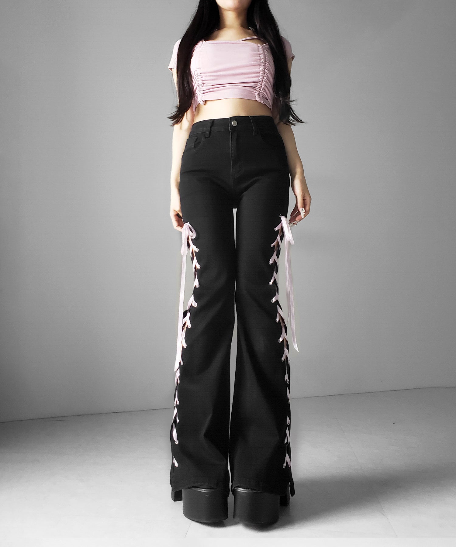 サテンリボンレースアップカットアウトストレッチフレアデニム / satin ribbon laceup cutout stretch flare denim
