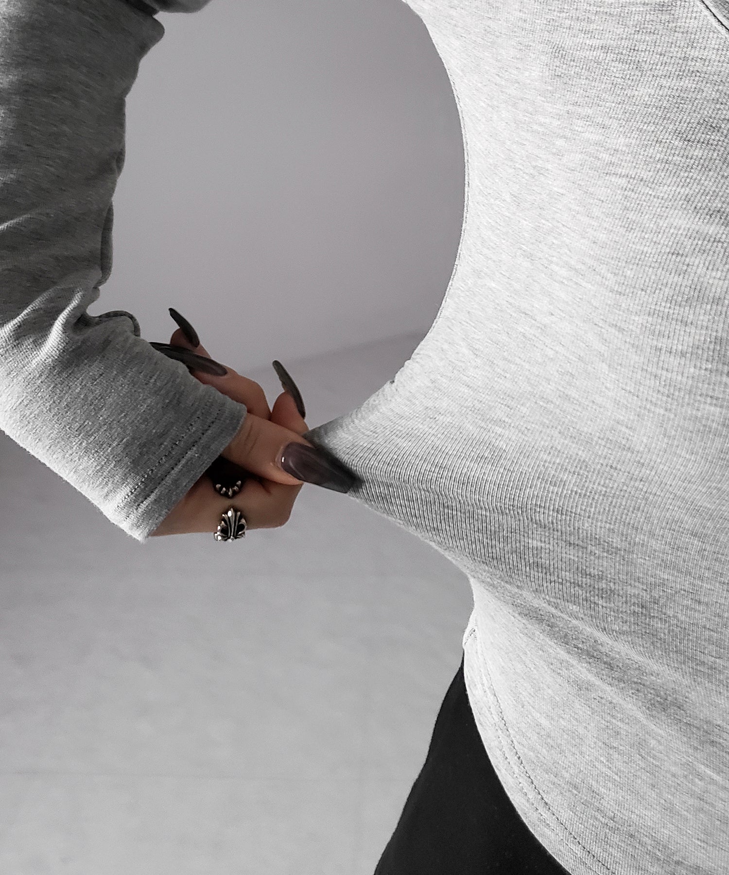 UネックスーパーフィットスリムロンT / U-neck super fit slim long sleeve T-Shirt
