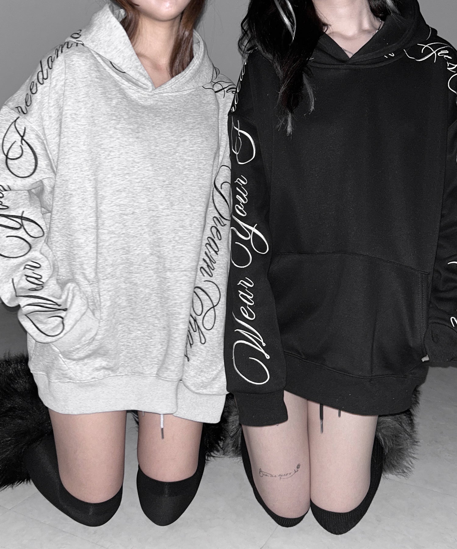 レタリングロゴ刺繍オーバースウェットパーカー /lettering logo embroidery over sweat hoodie