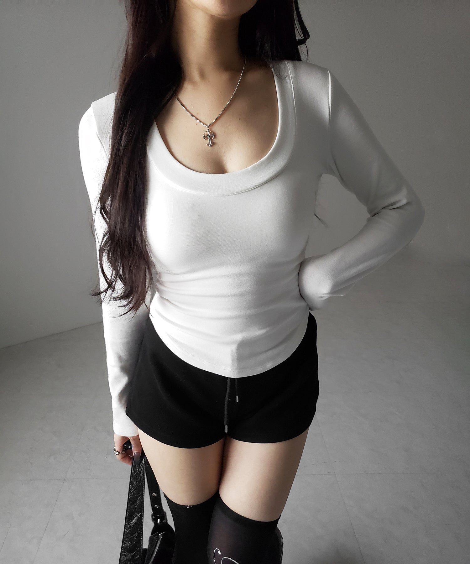 UネックスーパーフィットスリムロンT / U-neck super fit slim long sleeve T-Shirt