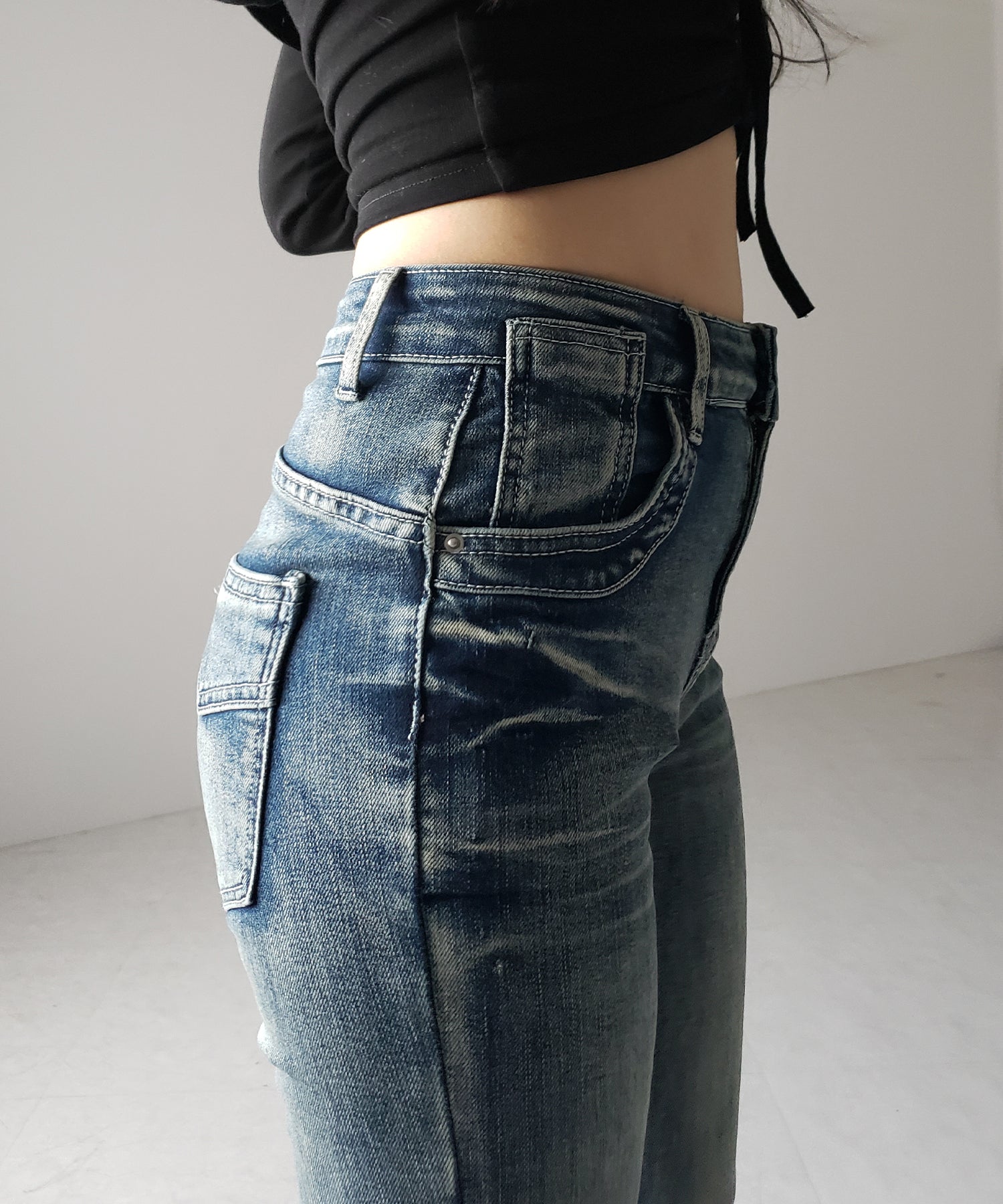 【 2color / 4size 】ヴィンテージライクフリンジストレッチフレアデニム / Vintage-like fringe stretch flare denim