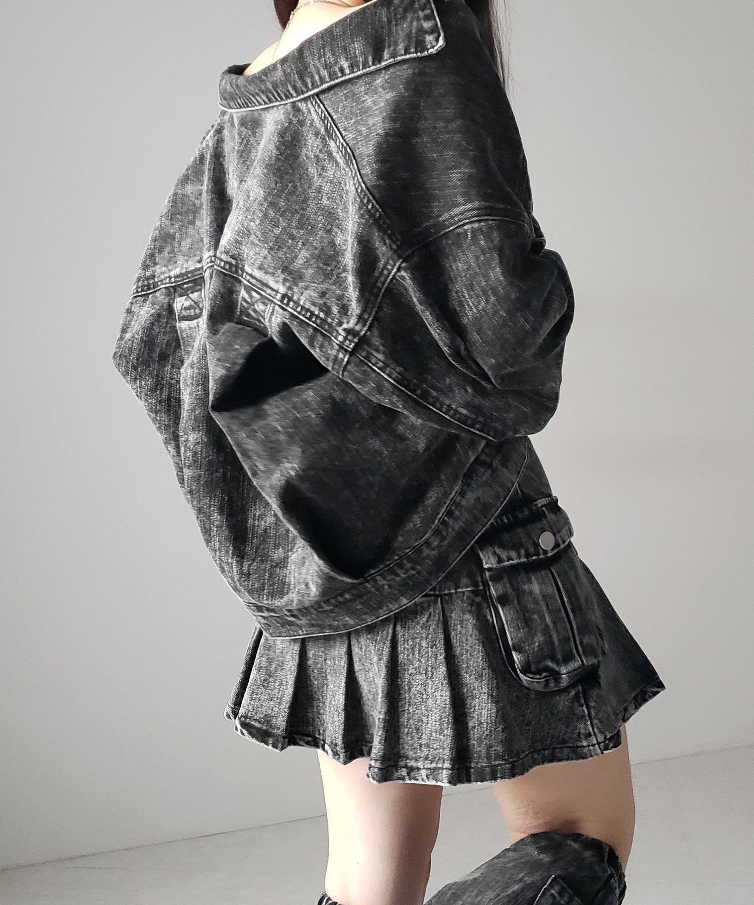 【 セットアップ着用可能 】ヴィンテージケミカルブリーチプリーツデニムミニスカート / vintage bleached pleated denim mini skirt