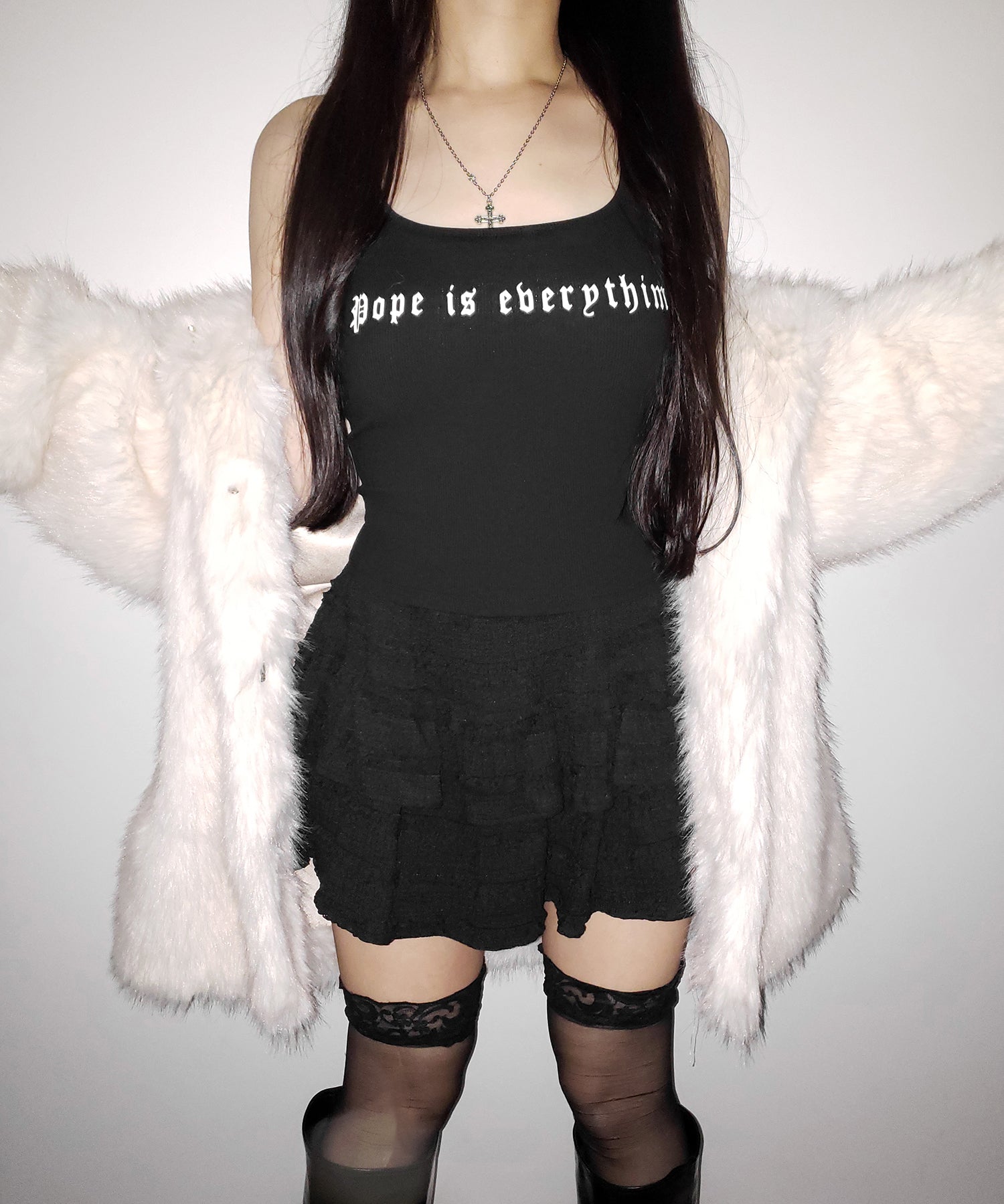 【 2color 】グランジロゴバッククロスキャミソールトップス / grunge logo back logo camisole tops