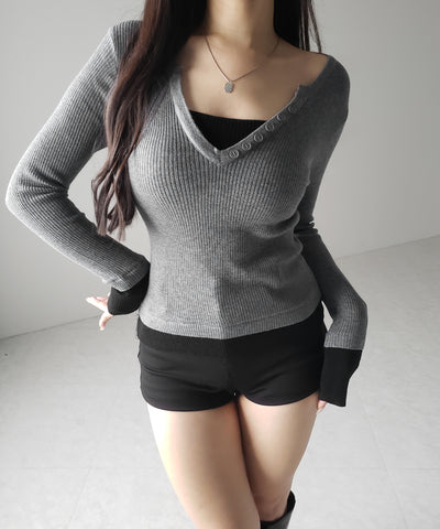 フェイクレイヤードスリムリブニットトップス / Fake layered slim rib knit tops