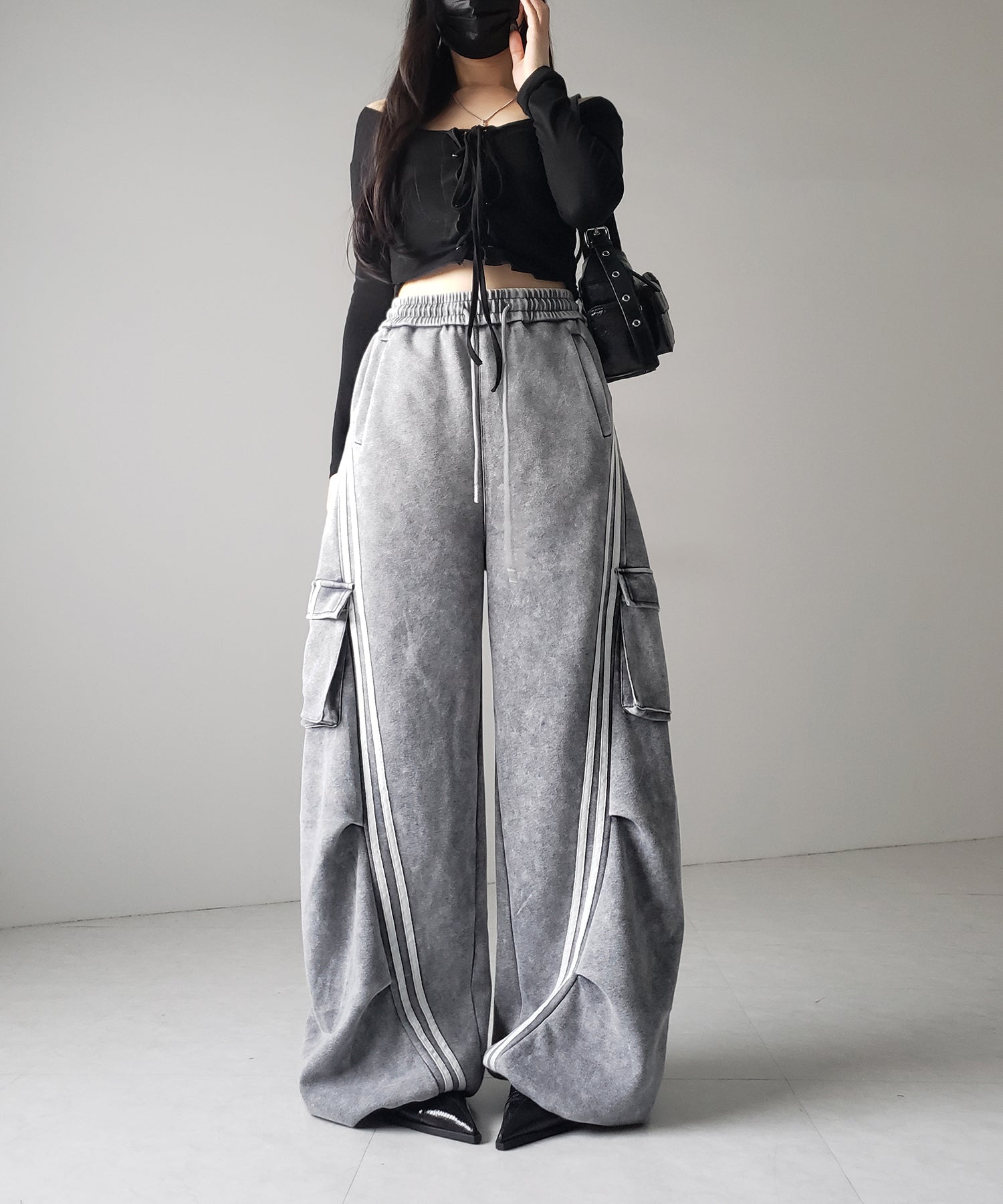 【 裾絞り可能2WAY 】ピグメントヴィンテージサイドラインタックワイドスウェットパンツ / pigment vintage sideline tuck wide sweatpants