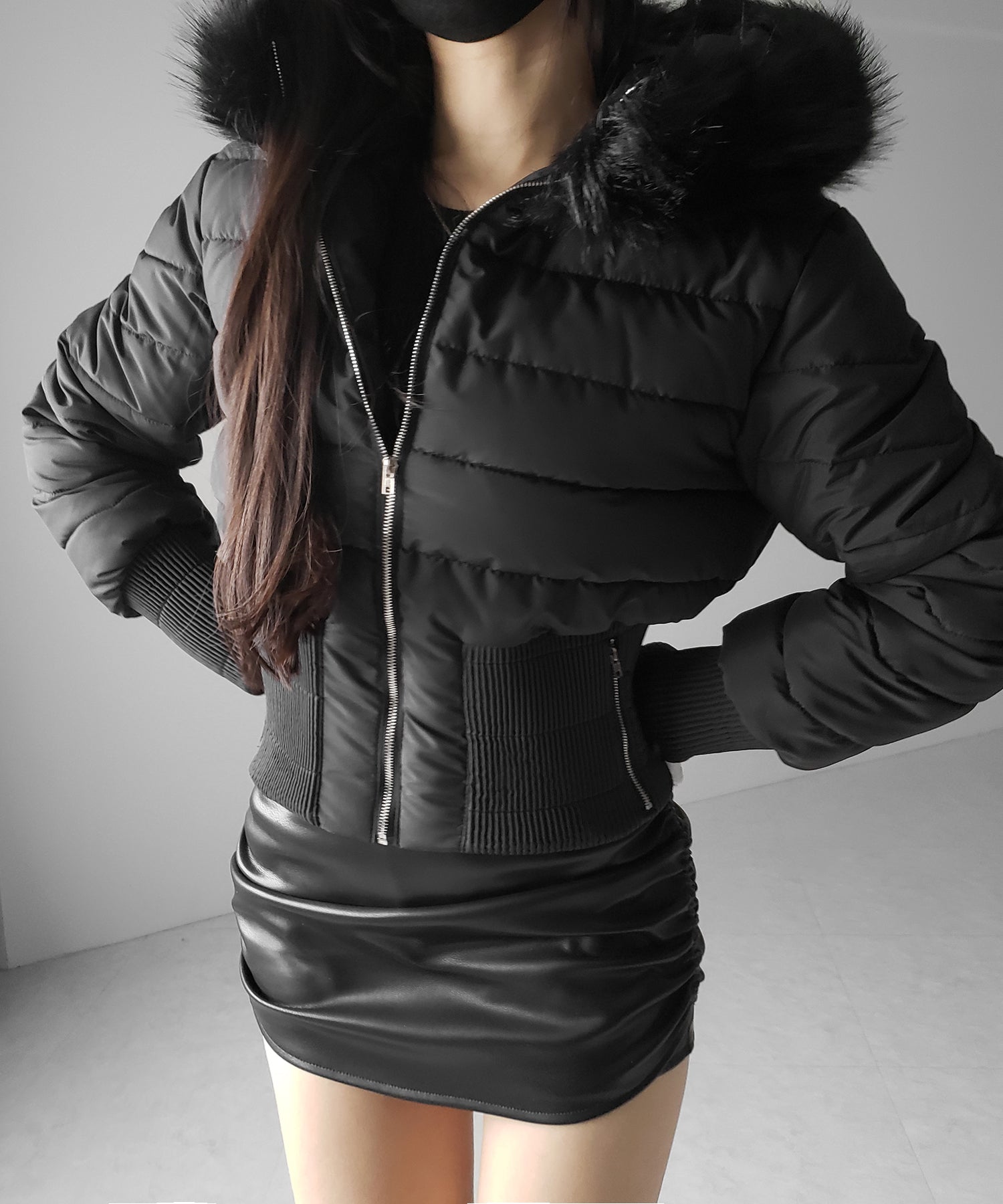 ウエストマークファーフードレディフェイクダウンジャケット / waist mark fur hooded lady fake down jacket