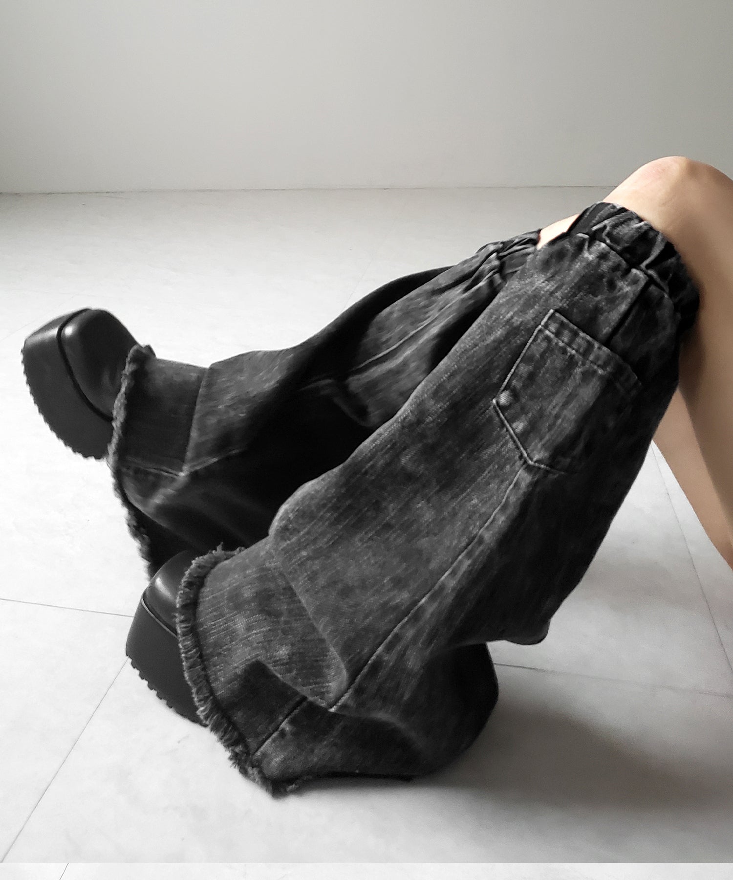 【 セットアップ着用可能 】ヴィンテージケミカルブリーチデニムレッグカバー / vintage chemical bleach denim leg cover