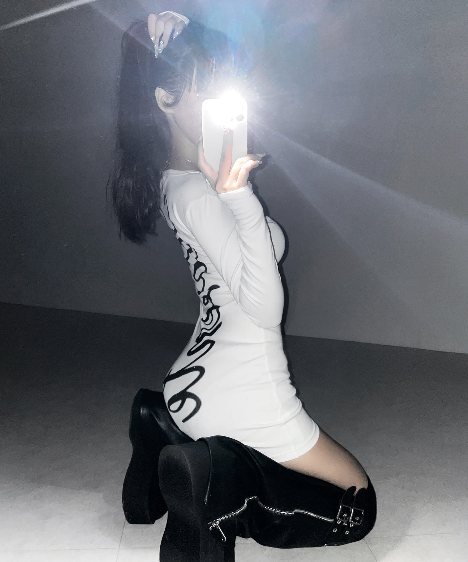 レタリングバックロゴスクエアタイトミニワンピース / lettering back logo square tight mini onepiece