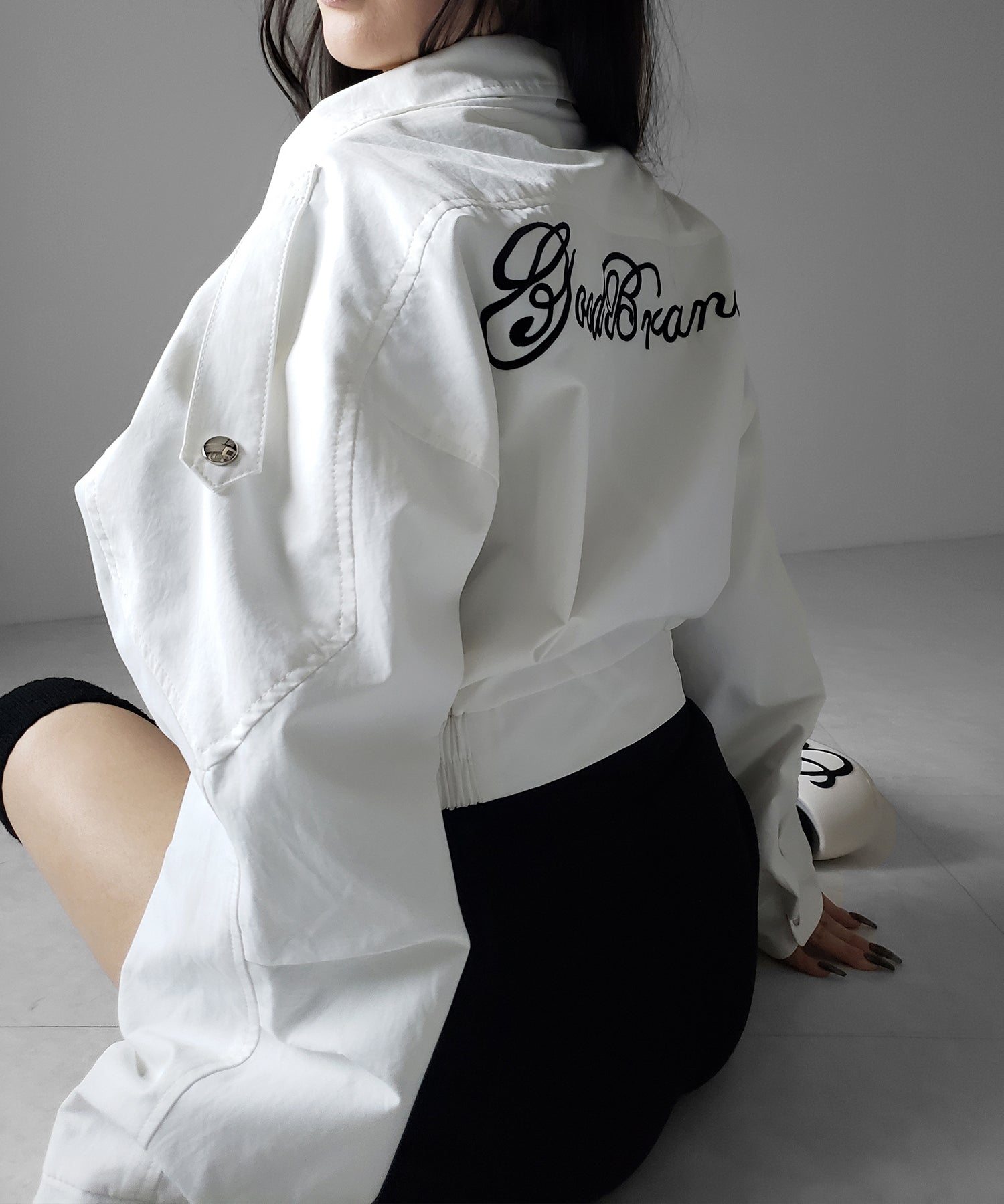 レタリングバックロゴスタンドカラーショートブルゾン / lettering back logo stand collar short blouson