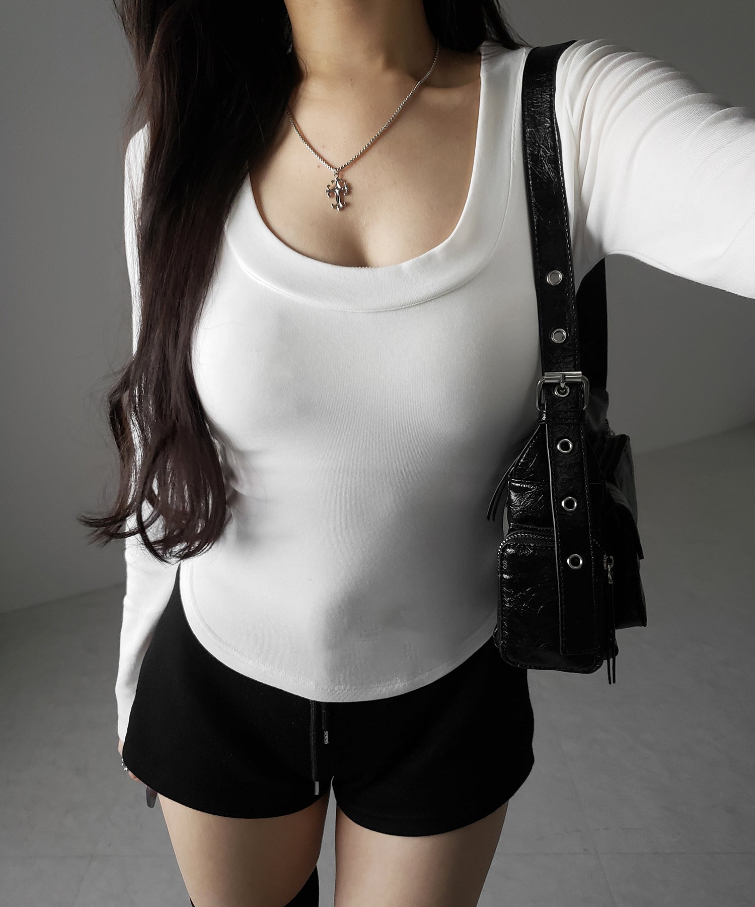 UネックスーパーフィットスリムロンT / U-neck super fit slim long sleeve T-Shirt