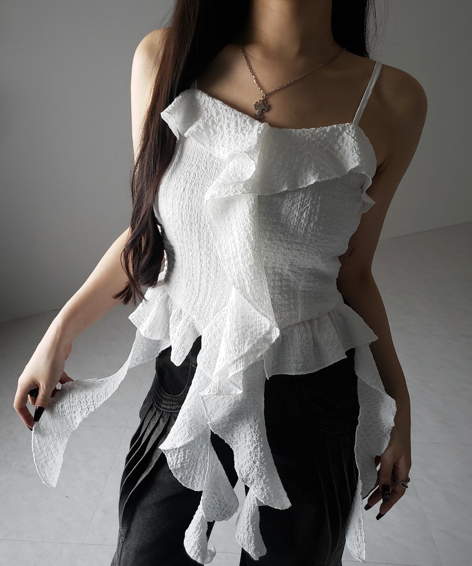 ラッフルフリルレイヤードビスチェキャミソール / ruffle frill layered bustier camisole