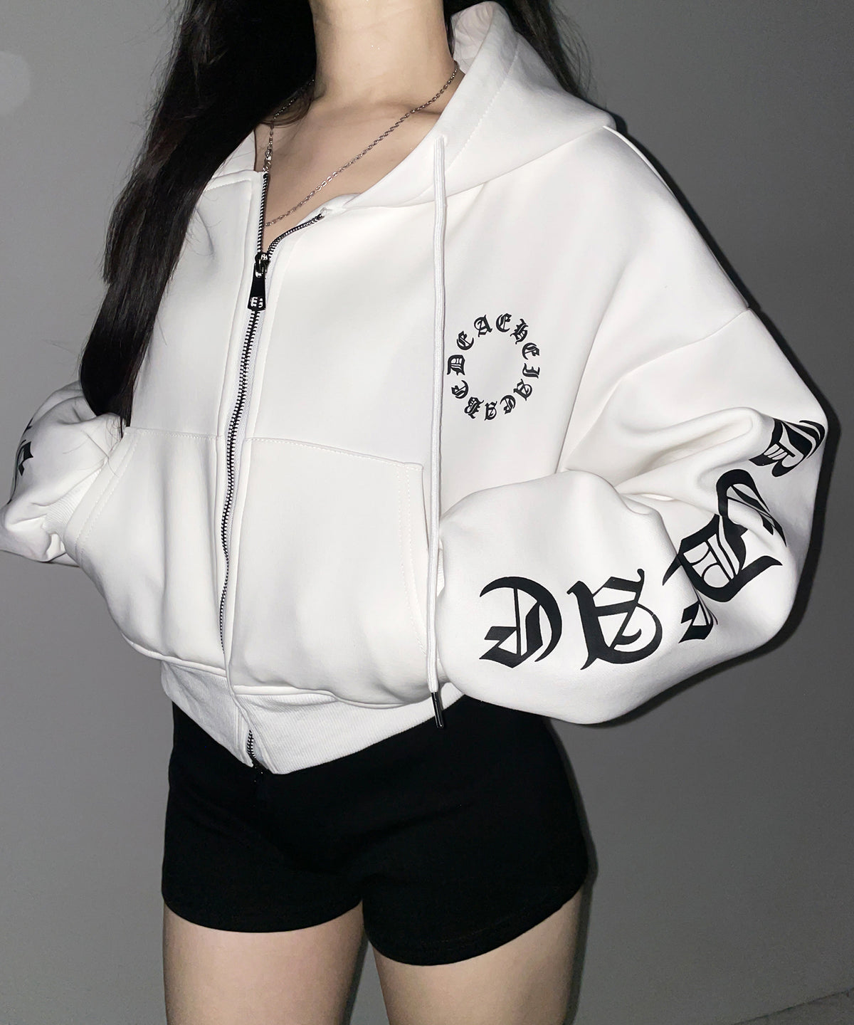 グランジロゴダブルジップショートパーカー / grunge logo double zip short hoodie