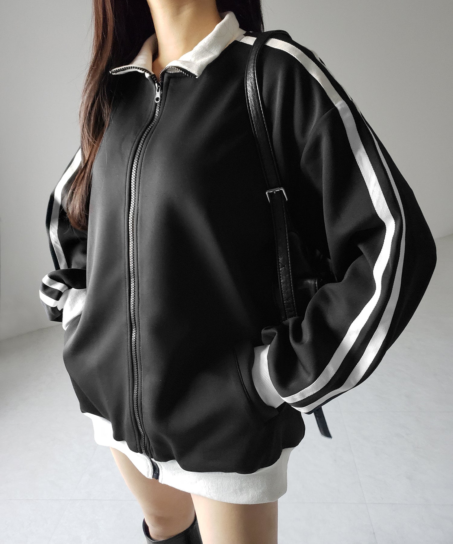 【 無地/配色を選べる2color 】サイドラインオーバーサイズトラックジャケット / sideline oversize track jacket