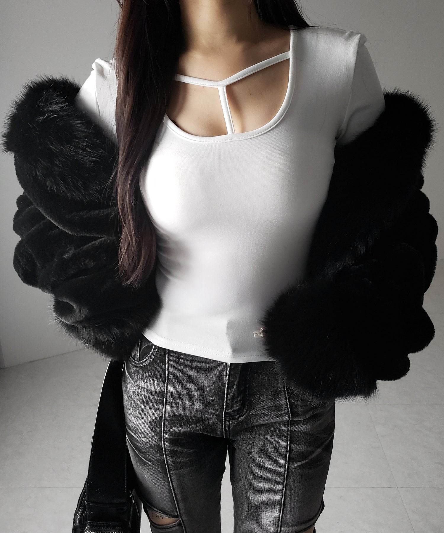 【 裏起毛 】カットアウトストラップスリムカットソートップス / cutout strap slim cutsew tops