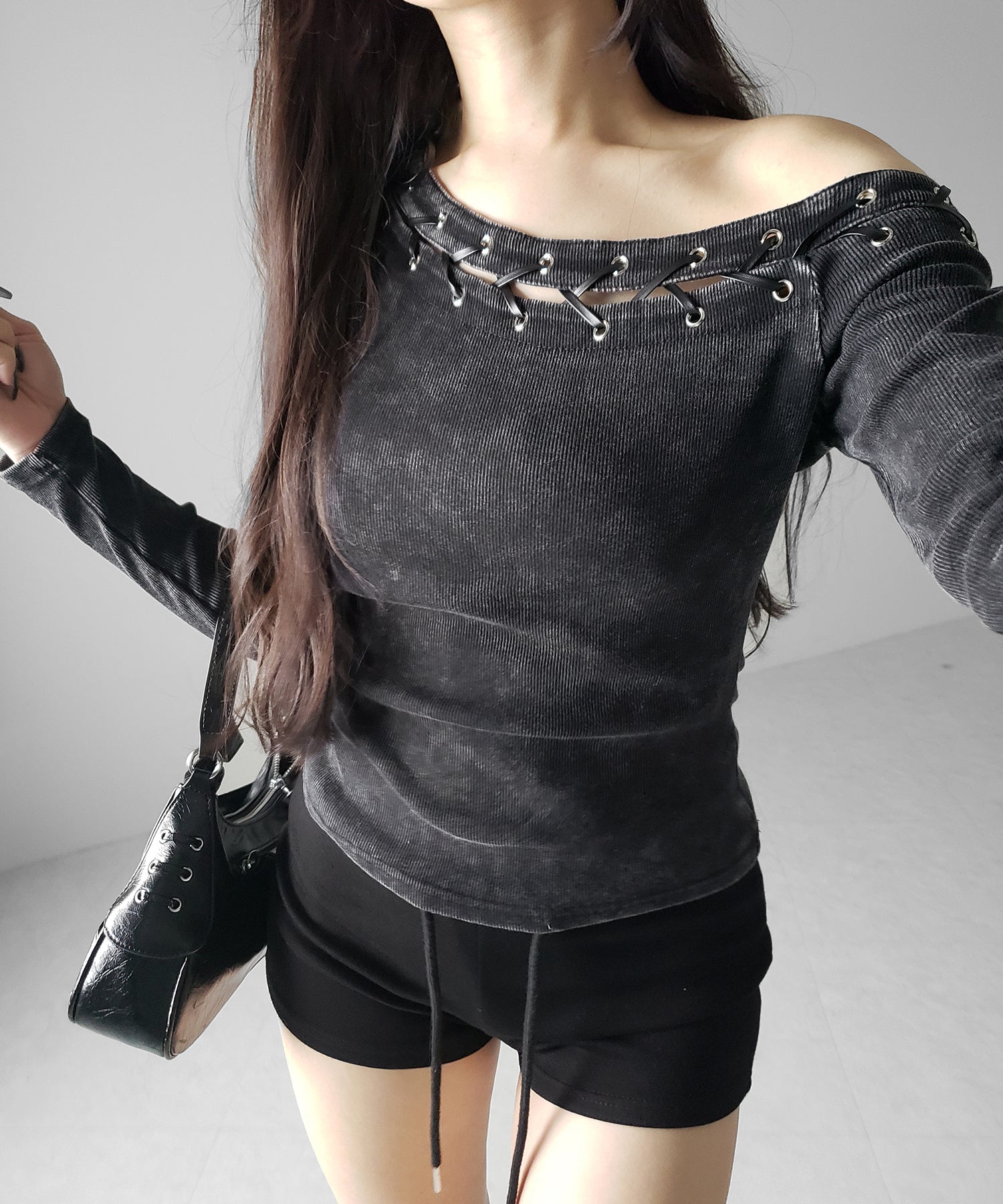 ヴィンテージカットアウトレースアップワンショルリブトップス / vintage cutout laceup one shoulder lib tops