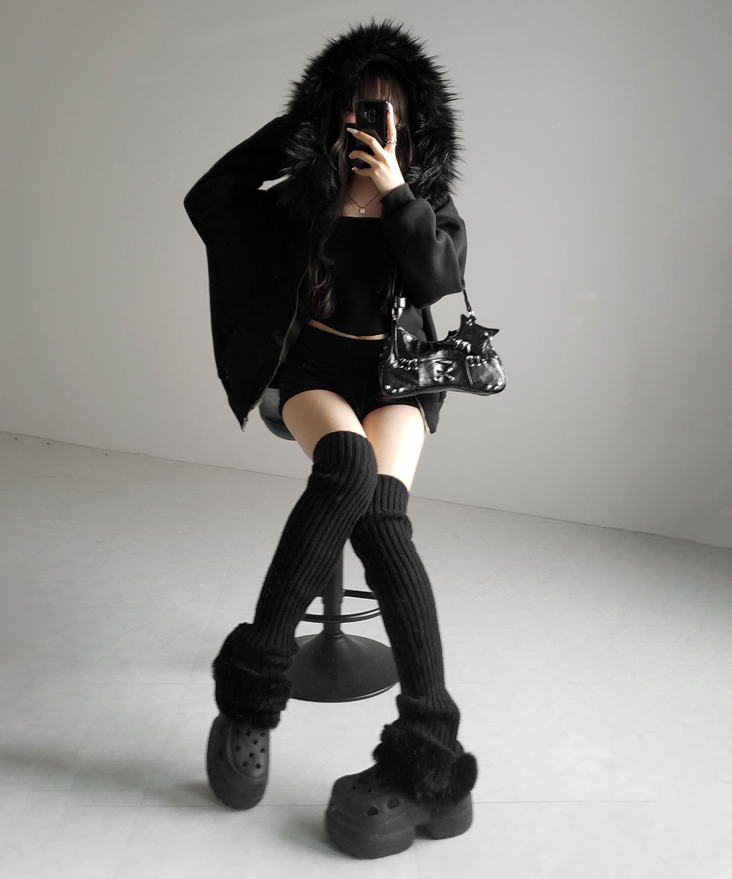 【 セットアップ 】裏起毛ファーフードオーバージップパーカー&スウェットショートパンツ / Urakimo fur over zip hoodie & sweat short pants SETUP