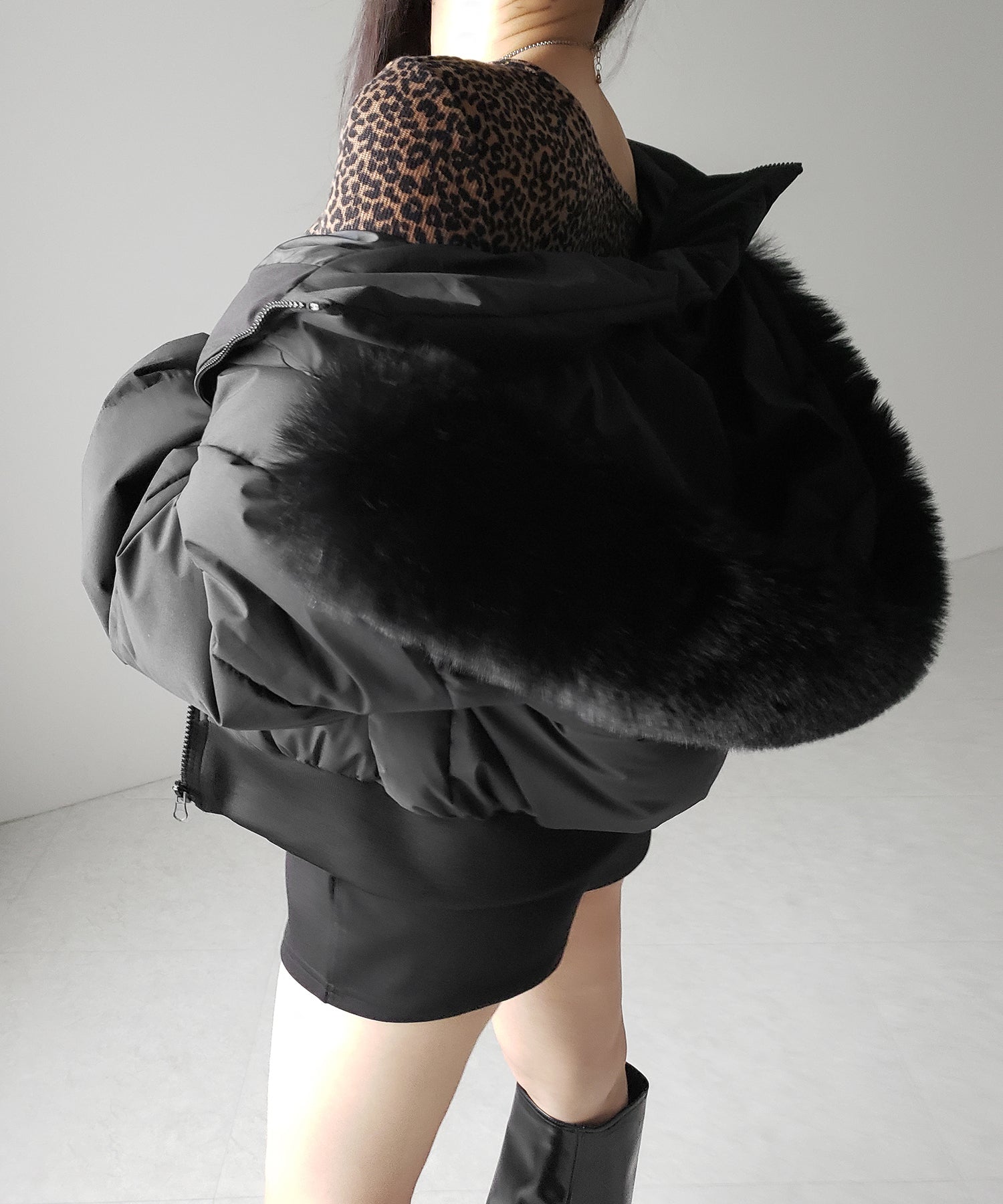 レオパードワンショルシャーリングリブカットソートップス / leopard one shoulder shirring rib cutsew tops