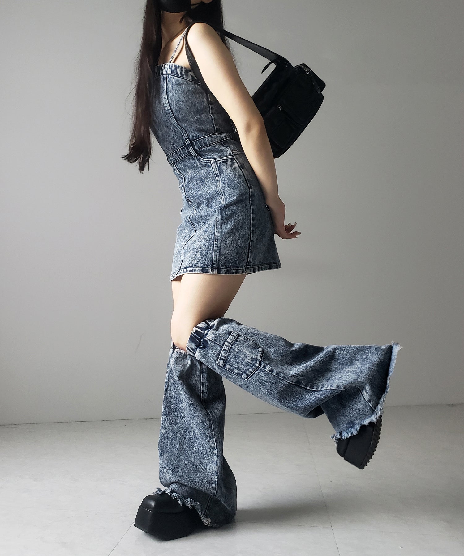 【 セットアップ着用可能 】ヴィンテージケミカルブリーチストラップデニムキャミワンピース / vintage chemical bleach strap denim cami onepiece