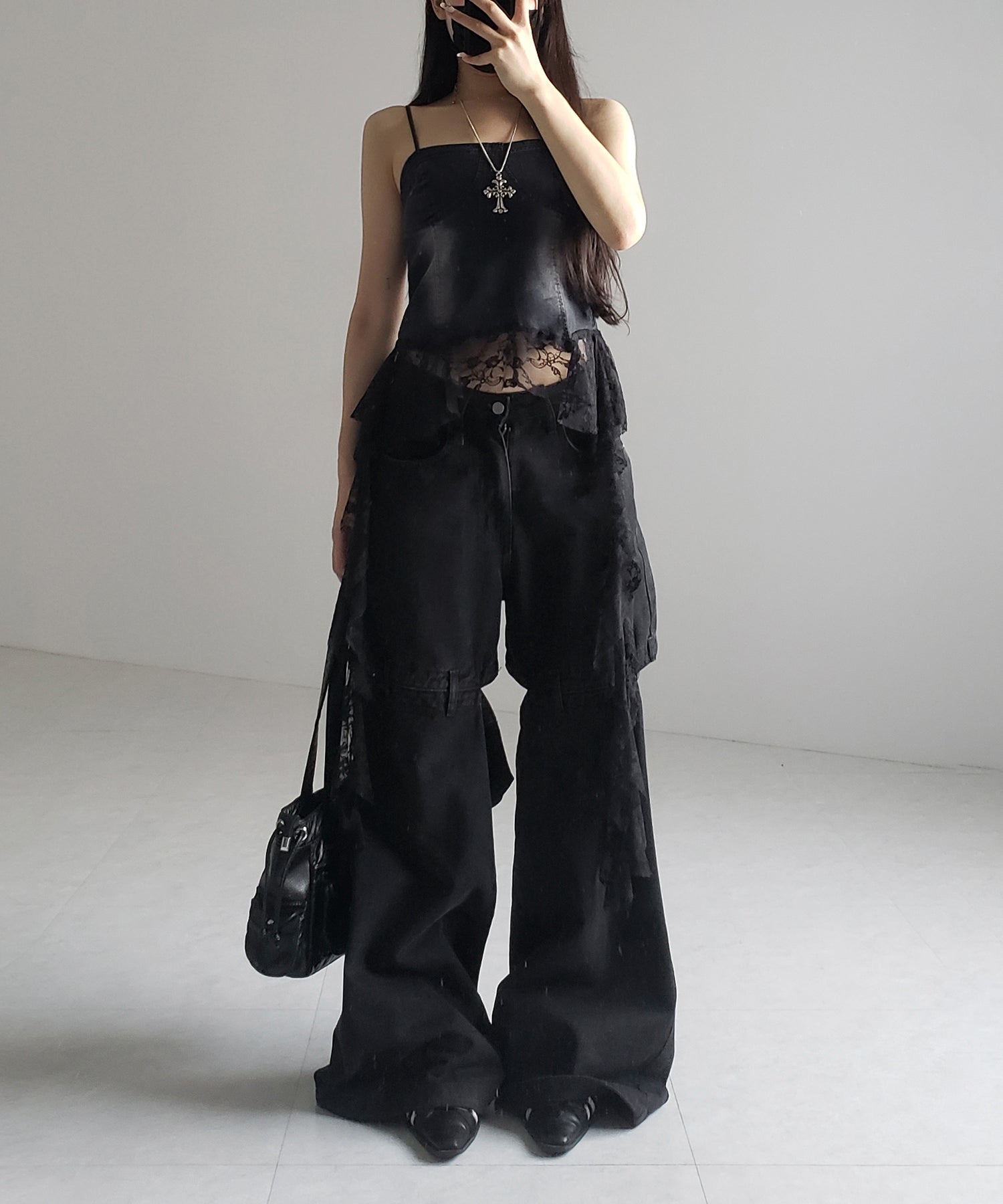 【 2color 】ヴィンテージライクレースフリルデニムビスチェ / vintage like lace frill denim bustier