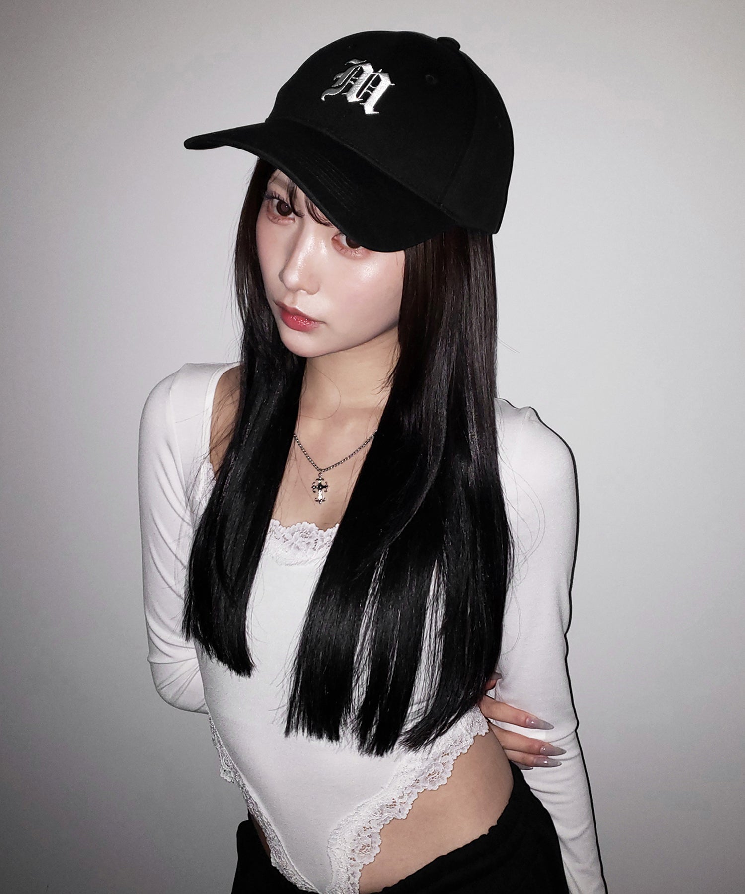 M LOGO embroidery CAP / M LOGO 刺繍キャップ