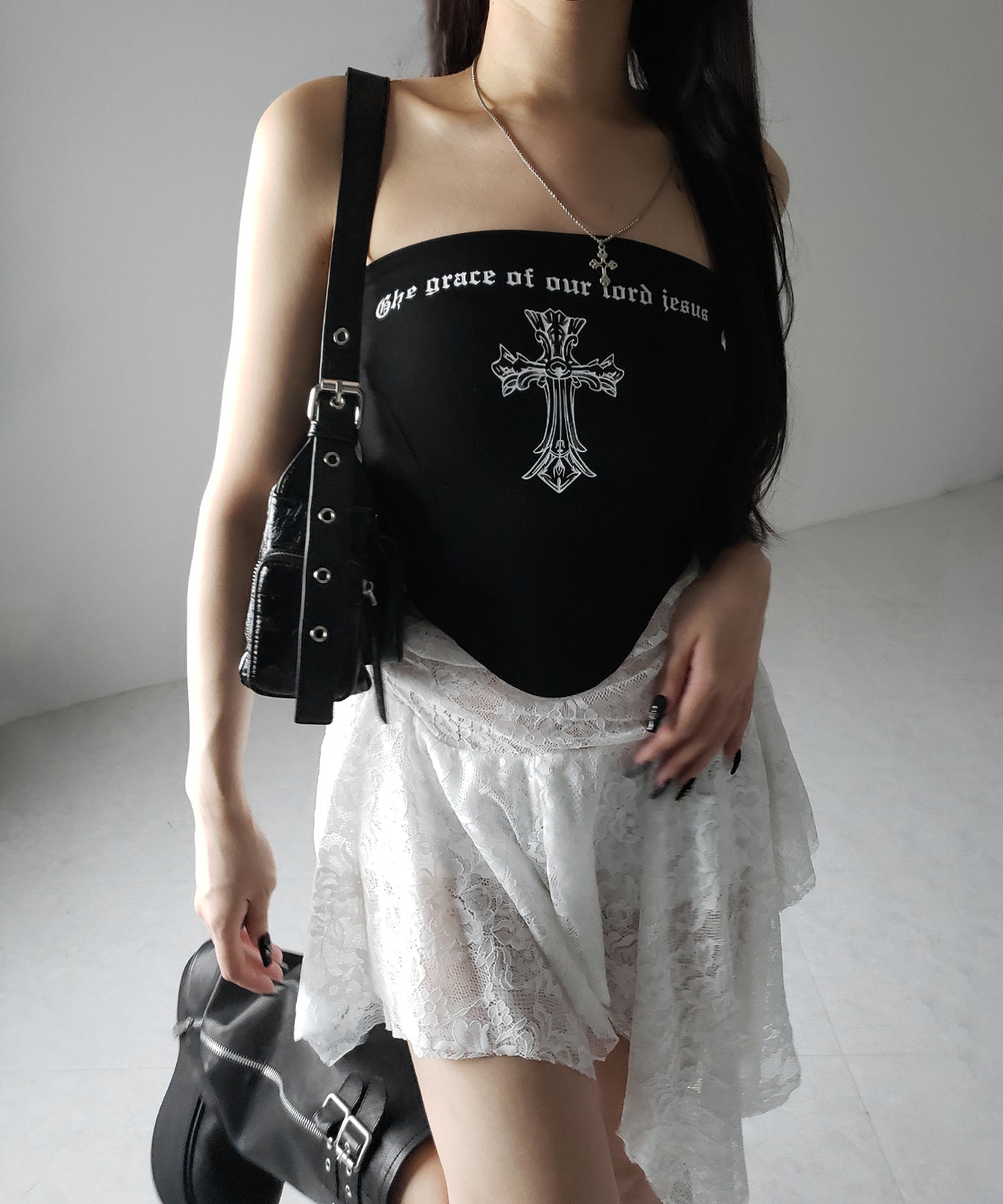 クロスグランジロゴベアトップス / cross grunge logo bare tops